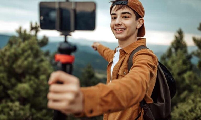 How To Make Travel Videos With Phone: Beginners Guide With Essential Apps, Tools & Techniques